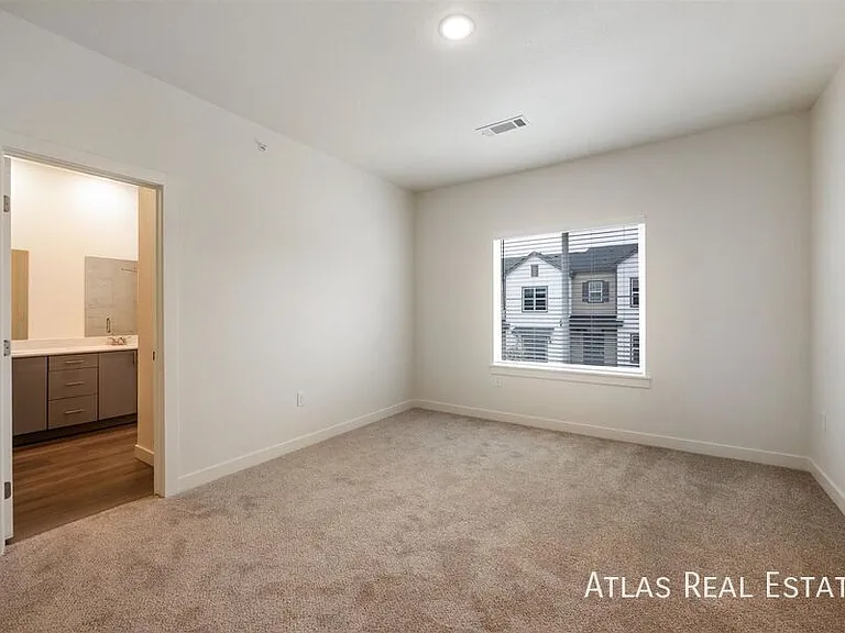 The Villas at Ridgeline Vista — Photo 142