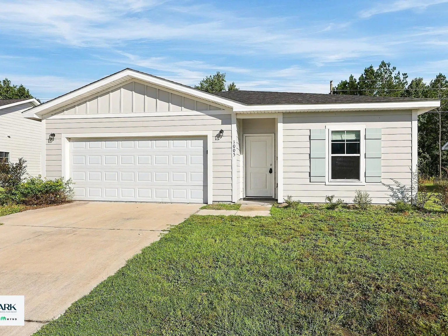 4 bed, 2.0 bath, 1400 sqft, $1,875 — Photo 1