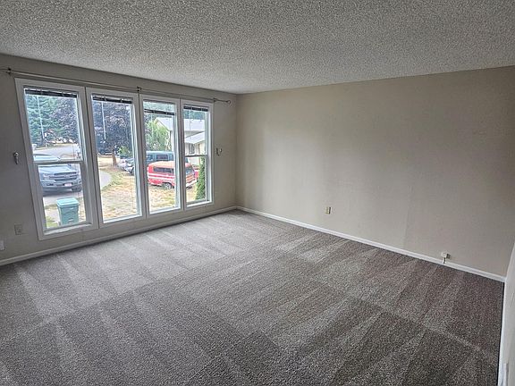 4th image of 7144 W Trevor St