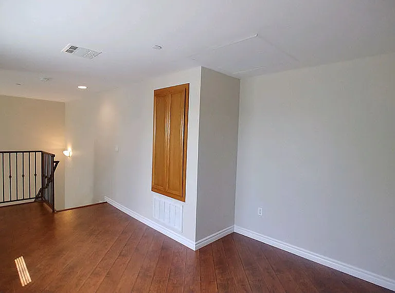 Almeria Townhomes — Photo 37