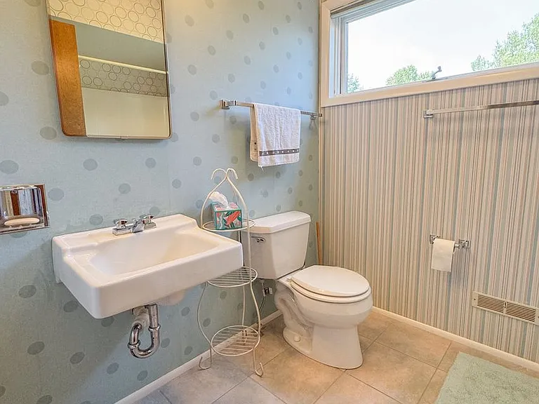 21 Mills Ln — Photo 6