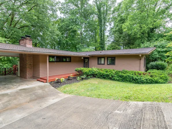 103 Canterbury Rd, Oak Ridge, TN 37830