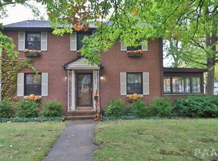 3813 N Avalon Pl, Peoria, IL
