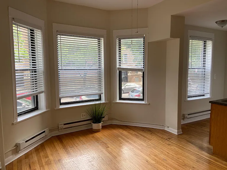 923 W Waveland Ave #1 — Photo 14