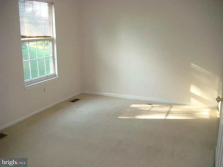 610 Coral Reef Dr — Photo 24