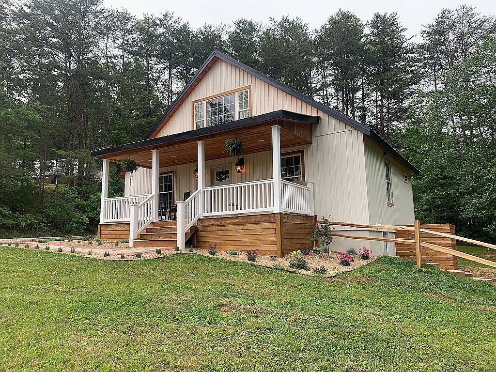 3880 Scott Jacobs Memorial Dr, Hurt, VA 24563 Zillow