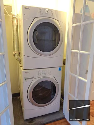 Rented by Highline Residential | media 17