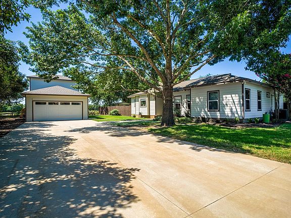4th image of 146 Meadow Ln