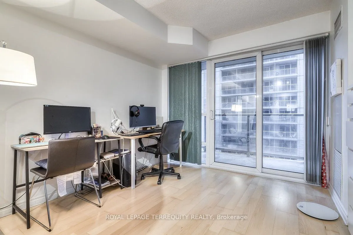 1 bed, $2,600 — Photo 4