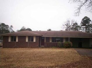 802 Pine Ln, Winona, MS 38967