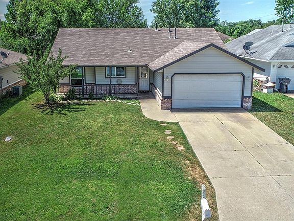 2nd image of 9406 E Aspenwood Dr