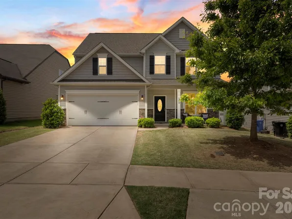 150 Suggs Mill Dr, Mooresville, NC 28115