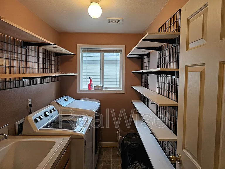 3109 NE 118th Ave — Photo 15
