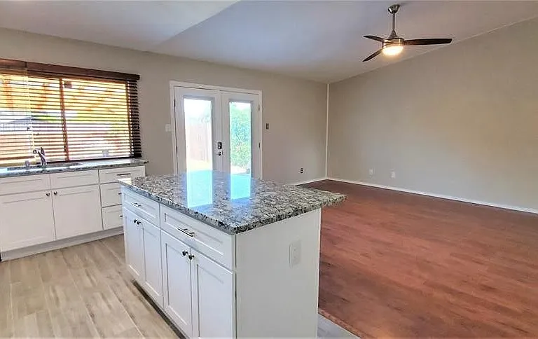 3107 Falkland Rd — Photo 13