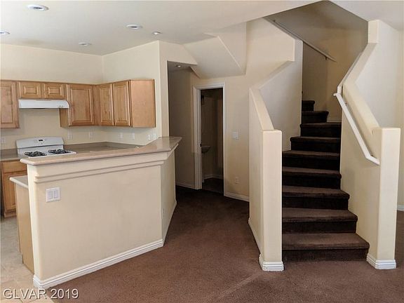 3rd image of 5552 Dueces Wild Ct Unit 102