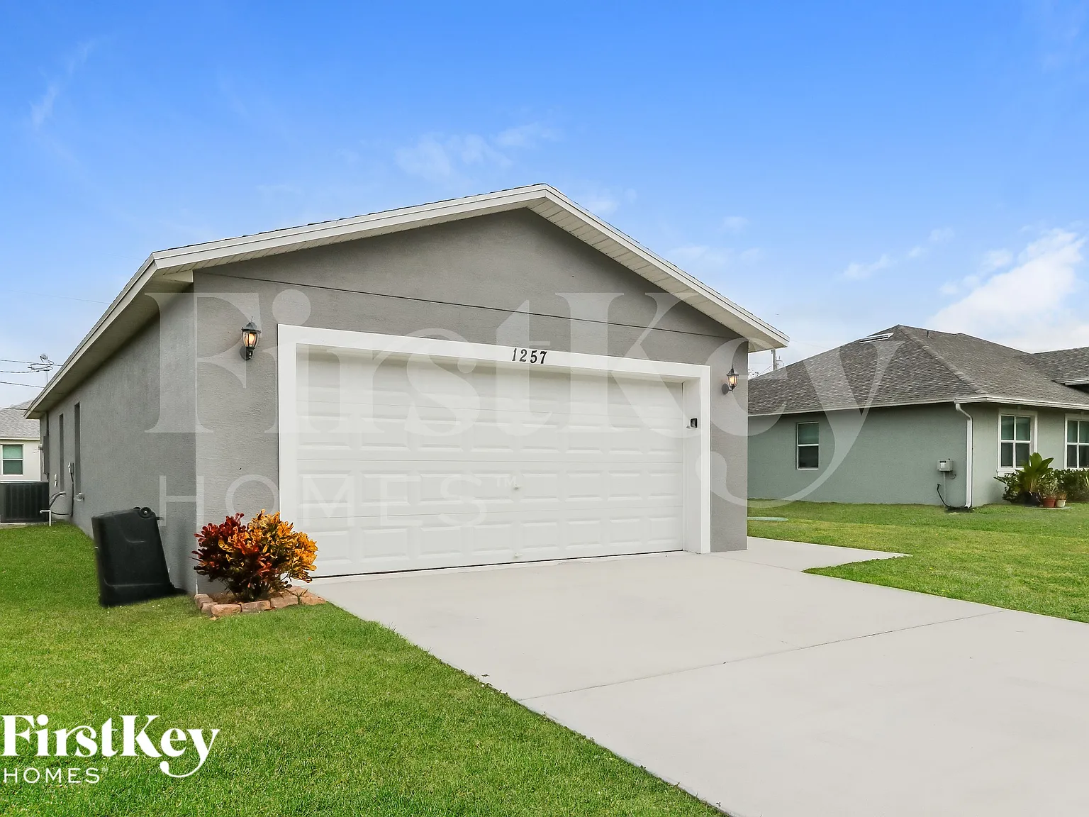 3 bed, 2.0 bath, 1597 sqft, $2,230 — Photo 3