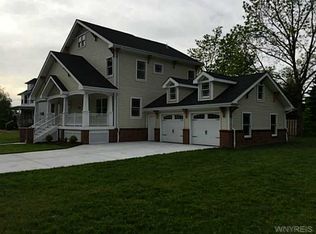 9640 Clarence Center Rd, Clarence Center, NY 14032