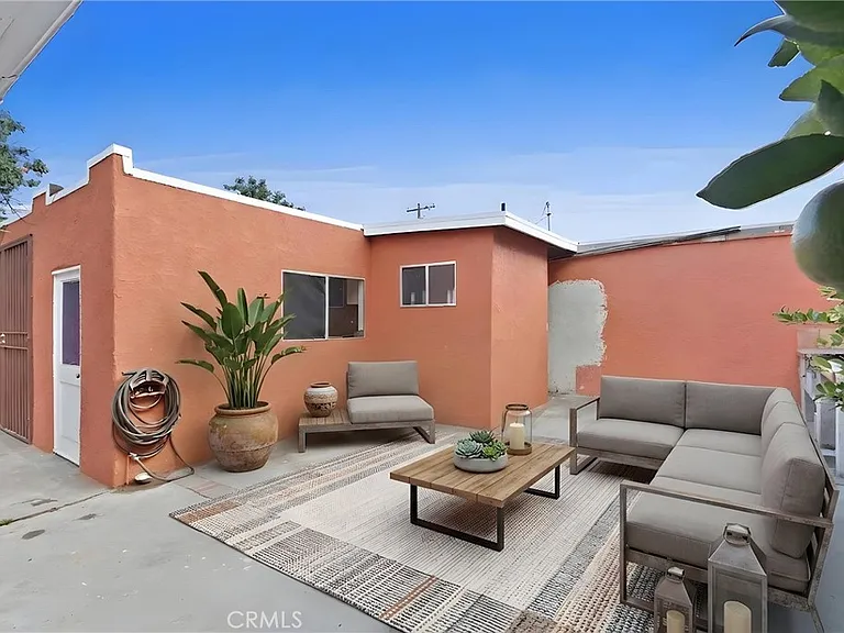 236 W Arbor Vitae St — Photo 31