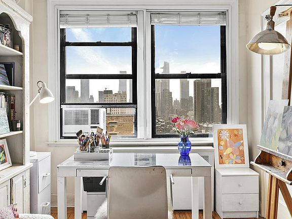 3rd image of 457 W 57th St #1705