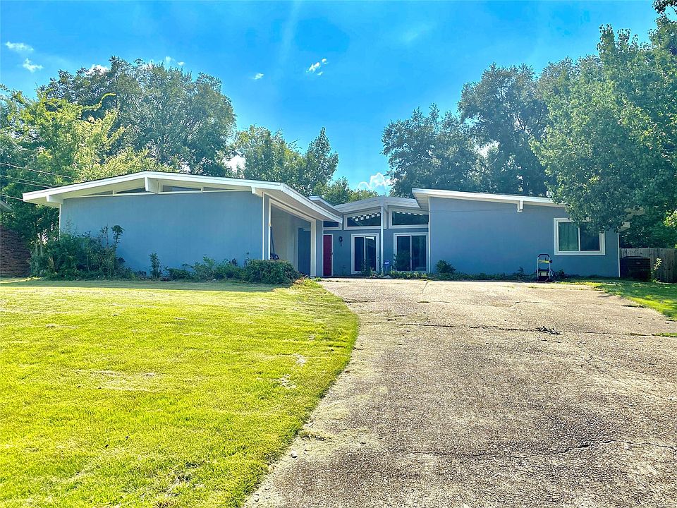1st image of 2520 Burkelaun Dr