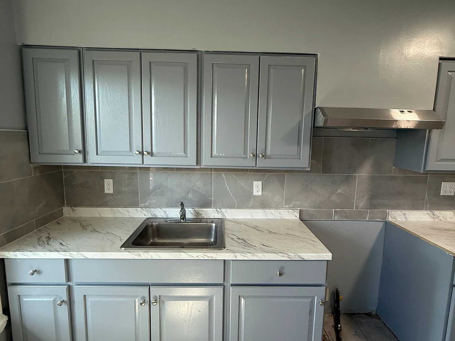 1 bed, 800 sqft, $1,700 — Photo 4