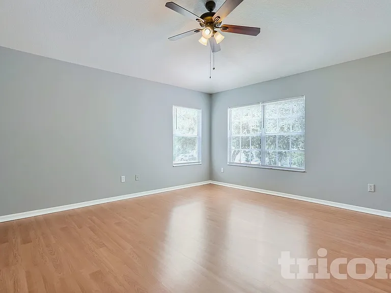 1627 Mosaic Forest Dr — Photo 4