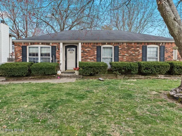 8307 Millington Ct, Louisville, KY 40228