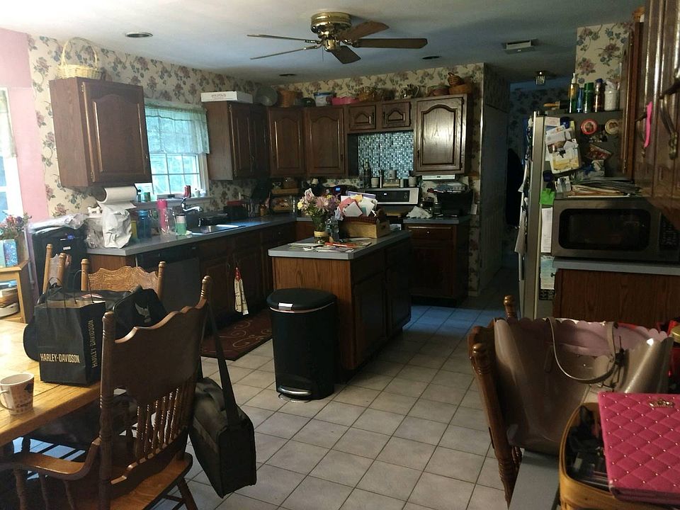 2nd image of 36 Elderwood Dr