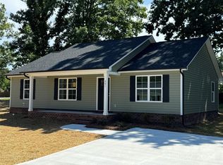 801 Maplewood St, Kannapolis, NC 28081