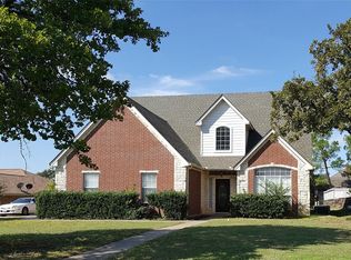 702 John Thomas Dr, Keene, TX 76059