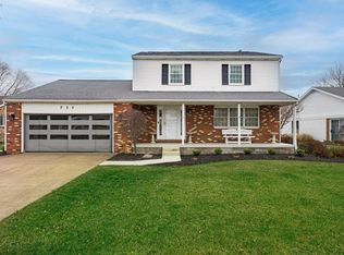 735 Grant St, Port Clinton, OH 43452