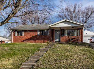 318 Gerry Dr, Beech Grove, IN 46107