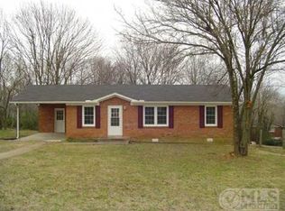 211 Freeman Dr, Lewisburg, TN 37091