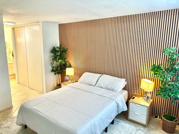 10760 Aderman Ave APT 87, San Diego, CA 92126