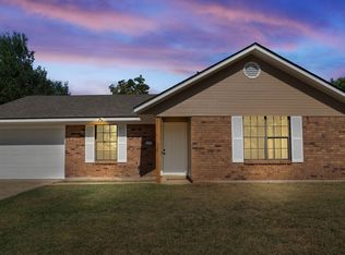 5307 Mulberry Dr, Bossier City, LA 71112
