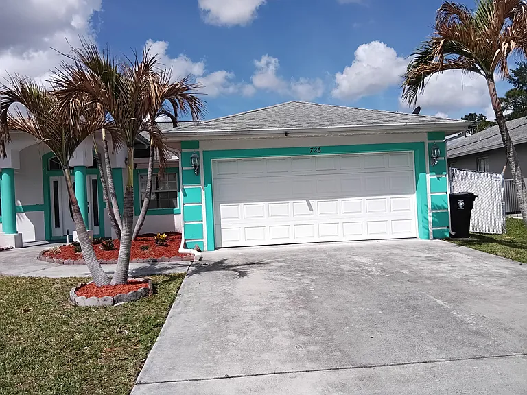 726 SW Byron St — Photo 10