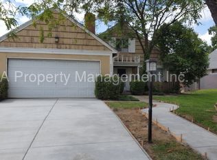 6053 Brooktree Dr, Citrus Heights, CA