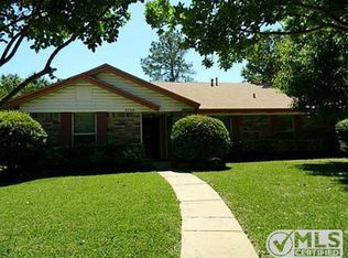 3726 Edgemont Dr, Garland, TX 75042
