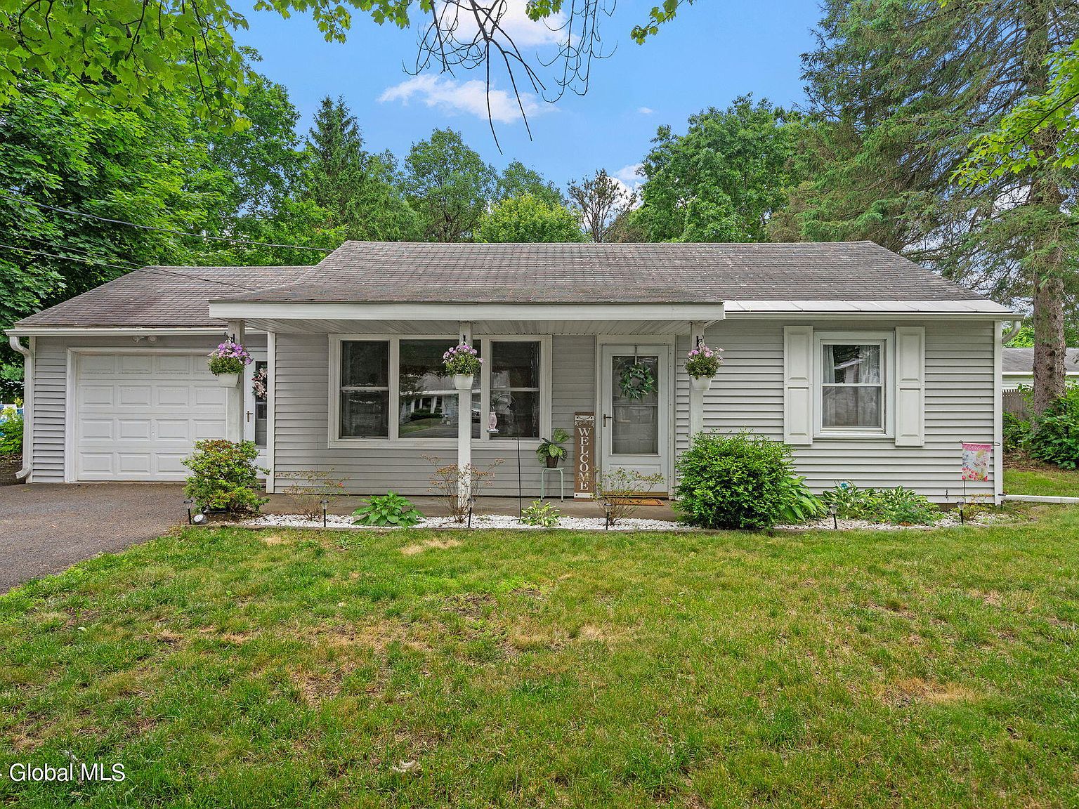 637 Duanesburg Road, Schenectady, NY 12306 Zillow