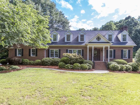 4400 Old Forge Dr, Gastonia, NC 28056