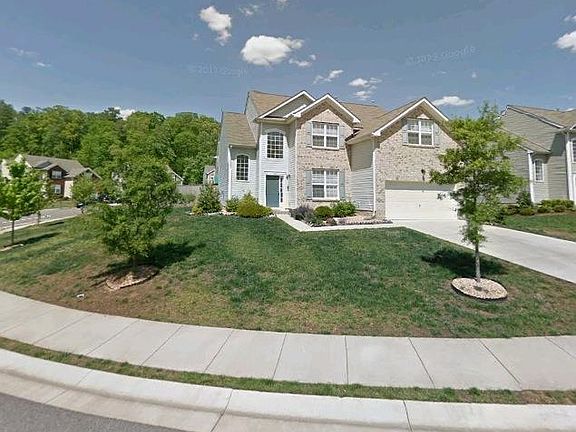 2nd image of 608 Queensbury Ln