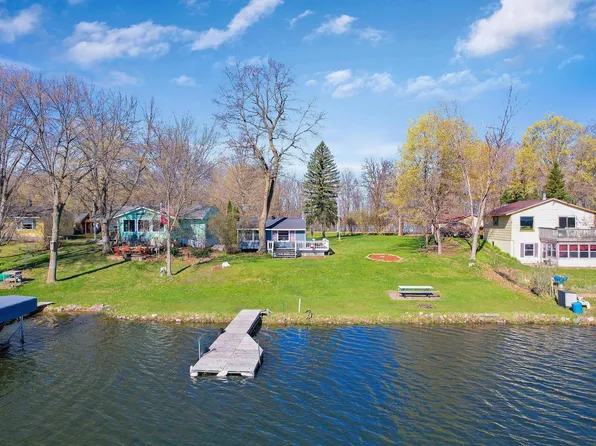 1172 Greer Ave NW, Maple Lake, MN 55358