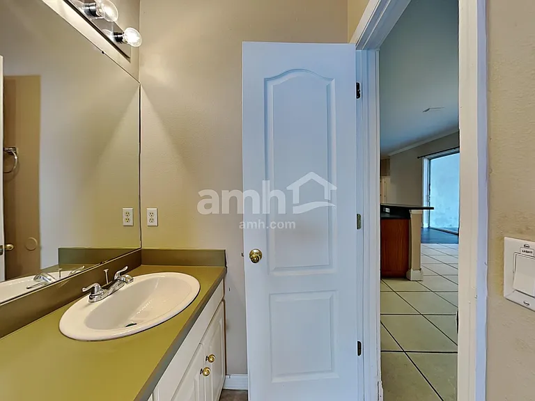 11525 Andy Dr — Photo 24
