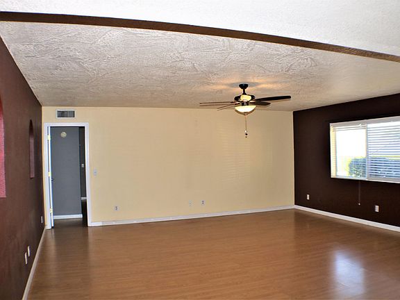 5th image of 530 W Black Hills Drive
