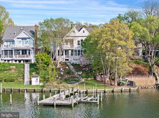 906 Creek Dr, Annapolis, MD 21403