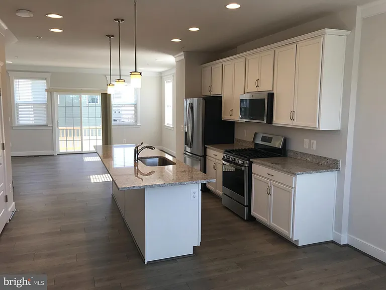 14227 Travilah Rd — Photo 5