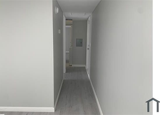 2nd image of 3490 Fort McHenry Dr