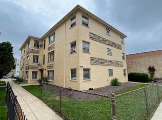 4250 W Lawrence Ave #3S, Chicago, IL 60630