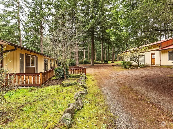 11123 Lake Josephine Avenue, Anderson Island, WA 98303