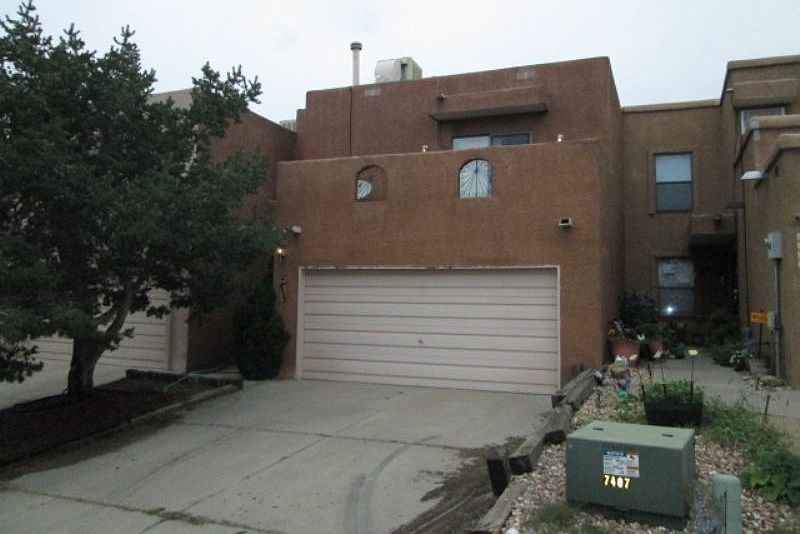 1st image of 9535 Sierra Vista Ct NE